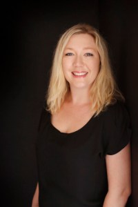 Rebecca Raisin Author Photo